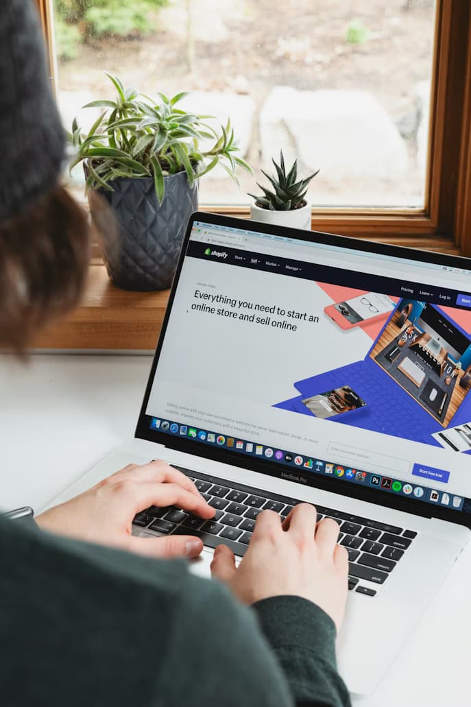 E-Commerce Ecosystems